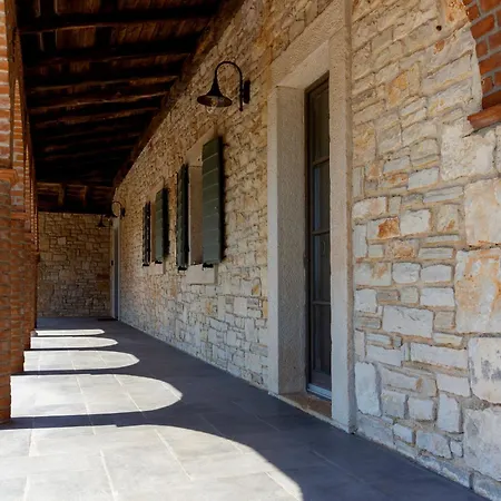 Luxurioese Don Giordano Im Toskanischen Stil Mit Pool, Weinbergblick Und Olivenhainen In Istrien *