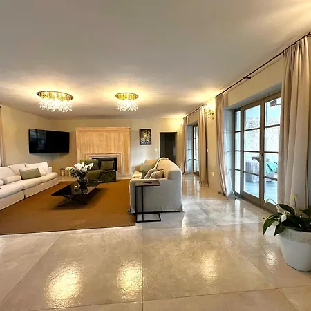 Luxurioese Don Giordano Im Toskanischen Stil Mit Pool, Weinbergblick Und Olivenhainen In Istrien Willa